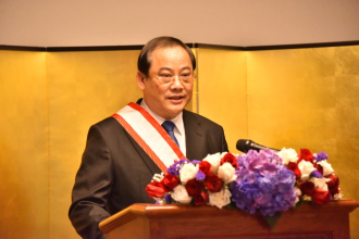  Prime Minister Sonexay Receives Japan’s Grand Cordon of the Order of the Rising Sun